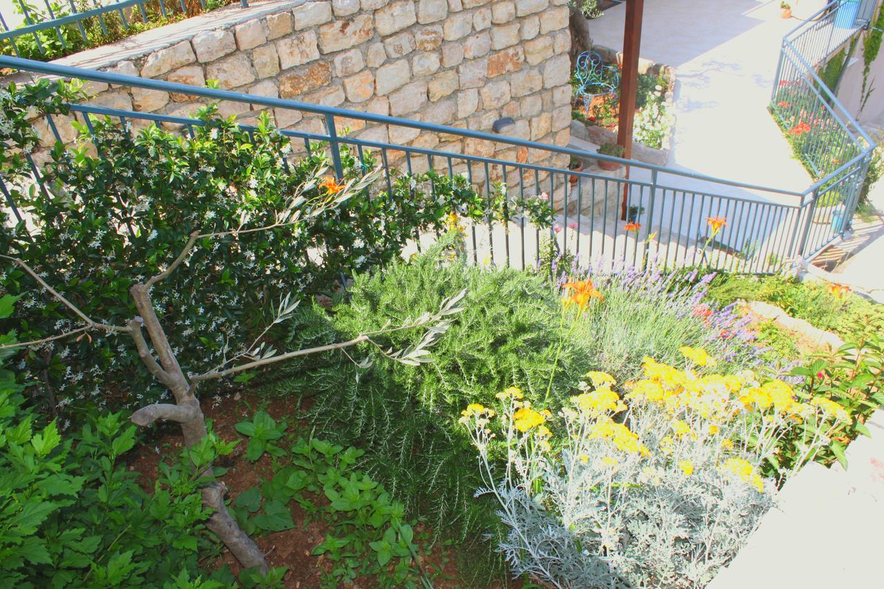 סבטי סטפן Blue Mediterranean Apartments מראה חיצוני תמונה